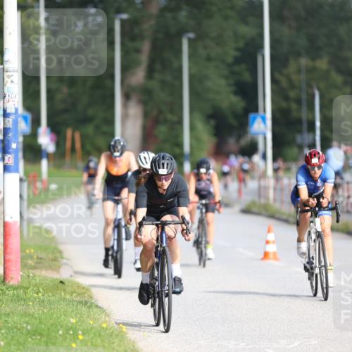 17.08.2025 - KN Förde Triathlon 2025 Yannick Fuchs http://msf.ph/oto/8617219 17.08.2025 09:39:35 Radfahren 109, 113, 117, 158, 161, 181, 228, 157 meine-sportfotos.de