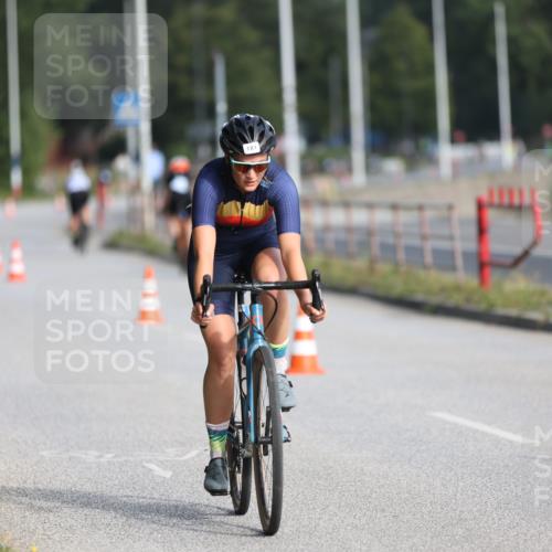 17.08.2025 - KN Förde Triathlon 2025 Yannick Fuchs http://msf.ph/oto/8617253 17.08.2025 09:39:42 Radfahren 103, 149, 181, 109, 113, 117, 158, 161, 228 meine-sportfotos.de