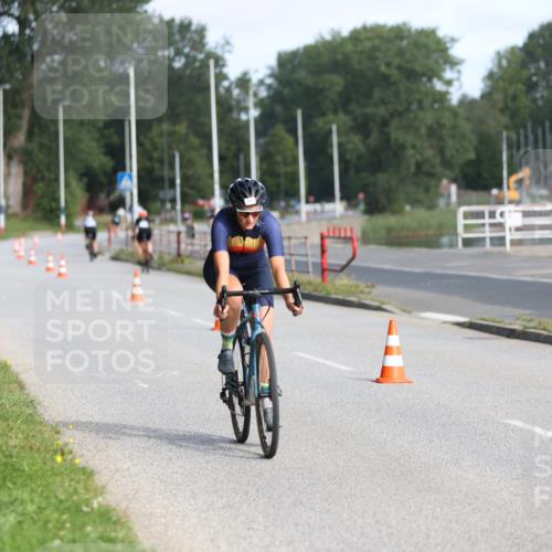 17.08.2025 - KN Förde Triathlon 2025 Yannick Fuchs http://msf.ph/oto/8617259 17.08.2025 09:39:43 Radfahren 103, 149, 181, 192, 109, 113, 158, 161, 228 meine-sportfotos.de