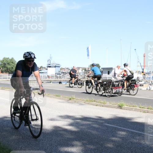17.08.2025 - KN Förde Triathlon 2025 Yannick Fuchs http://msf.ph/oto/8617278 17.08.2025 11:48:20 Radfahren 308, 345, 349, 363, 373, 384, 612, 617, 621, 625 meine-sportfotos.de