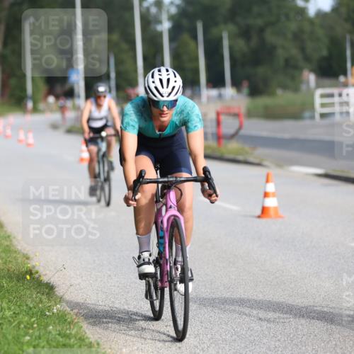 17.08.2025 - KN Förde Triathlon 2025 Yannick Fuchs http://msf.ph/oto/8617299 17.08.2025 09:39:53 Radfahren 103, 136, 149, 153, 183, 192, 220, 245, 250, 149 meine-sportfotos.de