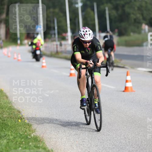 17.08.2025 - KN Förde Triathlon 2025 Yannick Fuchs http://msf.ph/oto/8617332 17.08.2025 09:40:03 Radfahren 160, 174, 186, 254, 136, 153, 183, 245, 250 meine-sportfotos.de