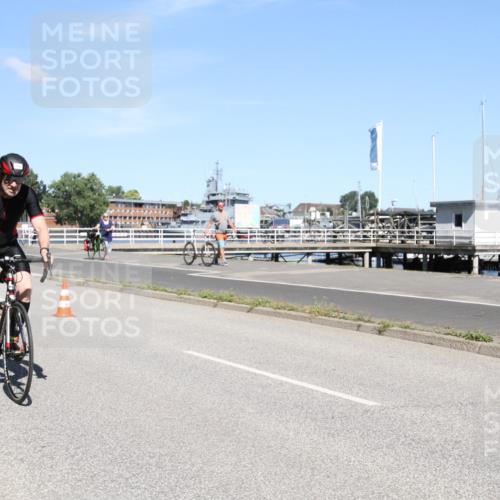 17.08.2025 - KN Förde Triathlon 2025 Yannick Fuchs http://msf.ph/oto/8617341 17.08.2025 11:50:20 Radfahren 308, 384, 606 meine-sportfotos.de