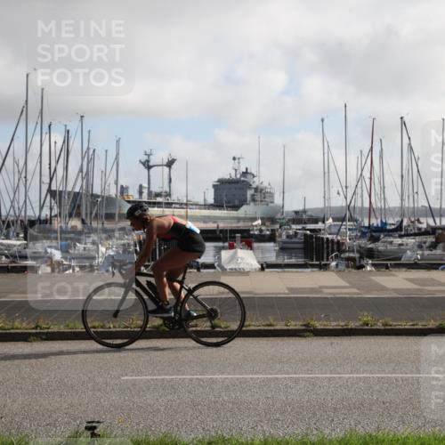 17.08.2025 - KN Förde Triathlon 2025 Yannick Fuchs http://msf.ph/oto/8617350 17.08.2025 09:43:46 Radfahren 128, 130, 138 meine-sportfotos.de