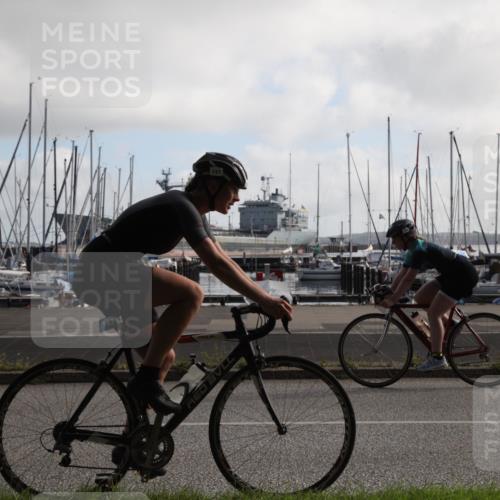 17.08.2025 - KN Förde Triathlon 2025 Yannick Fuchs http://msf.ph/oto/8617392 17.08.2025 09:44:02 Radfahren 111, 122, 127, 145, 146, 147, 148, 151, 162, 208, 215, 218, 242 meine-sportfotos.de