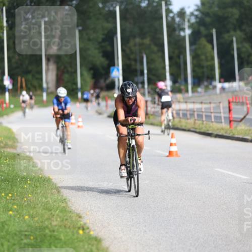 17.08.2025 - KN Förde Triathlon 2025 Yannick Fuchs http://msf.ph/oto/8617402 17.08.2025 09:40:21 Radfahren 104, 107, 110, 114, 125, 179, 108, 169, 202 meine-sportfotos.de