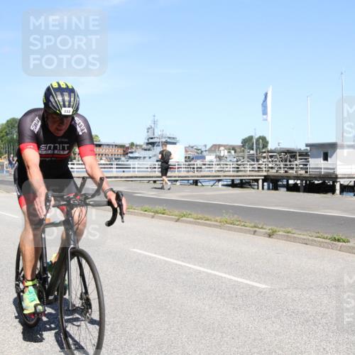17.08.2025 - KN Förde Triathlon 2025 Yannick Fuchs http://msf.ph/oto/8617408 17.08.2025 11:51:39 Radfahren 332, 335 meine-sportfotos.de