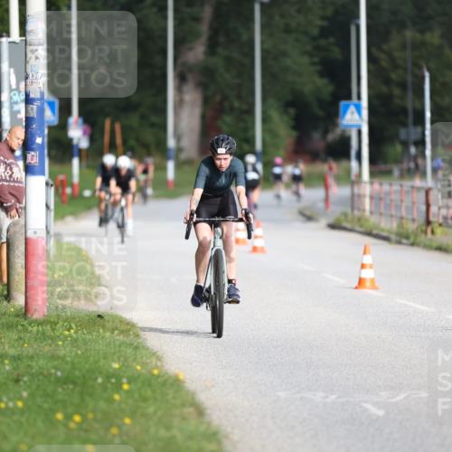 17.08.2025 - KN Förde Triathlon 2025 Yannick Fuchs http://msf.ph/oto/8617437 17.08.2025 09:40:33 Radfahren 107, 131, 163, 184, 240, 241, 104, 107, 179 meine-sportfotos.de