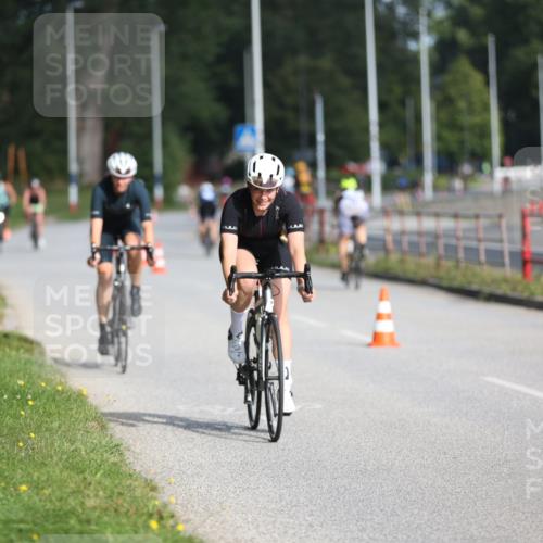 17.08.2025 - KN Förde Triathlon 2025 Yannick Fuchs http://msf.ph/oto/8617462 17.08.2025 09:40:38 Radfahren 131, 184, 199, 207, 223, 240, 241, 107, 131, 163, 179 meine-sportfotos.de