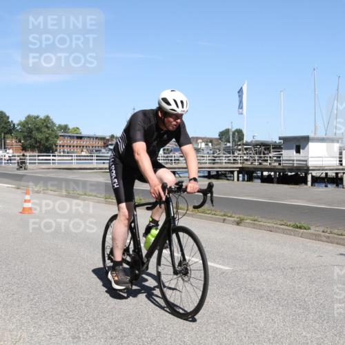 17.08.2025 - KN Förde Triathlon 2025 Yannick Fuchs http://msf.ph/oto/8617493 17.08.2025 11:57:59 Radfahren 344, 365 meine-sportfotos.de