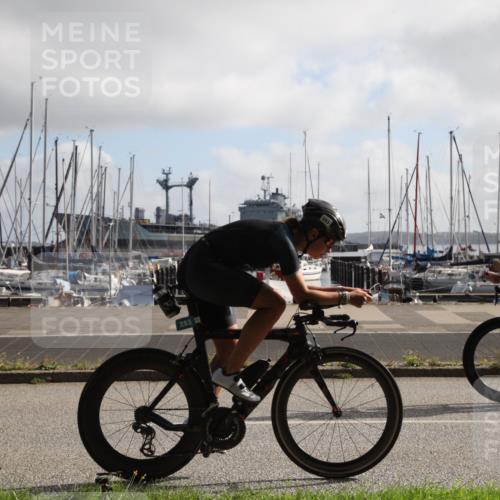 17.08.2025 - KN Förde Triathlon 2025 Yannick Fuchs http://msf.ph/oto/8617495 17.08.2025 09:44:58 Radfahren 101, 105, 150, 195, 200, 253 meine-sportfotos.de