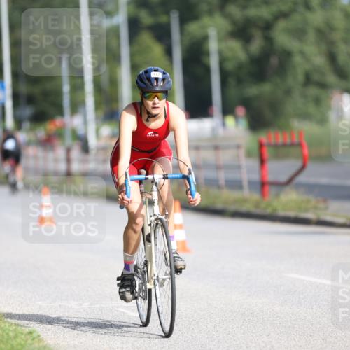 17.08.2025 - KN Förde Triathlon 2025 Yannick Fuchs http://msf.ph/oto/8617497 17.08.2025 09:40:54 Radfahren 119, 172, 211, 199, 207 meine-sportfotos.de
