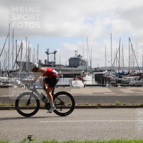 17.08.2025 - KN Förde Triathlon 2025 Yannick Fuchs http://msf.ph/oto/8617498 17.08.2025 09:44:58 Radfahren 101, 105, 150, 195, 200, 253 meine-sportfotos.de
