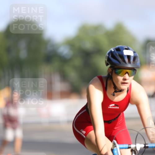 17.08.2025 - KN Förde Triathlon 2025 Yannick Fuchs http://msf.ph/oto/8617507 17.08.2025 09:40:55 Radfahren 119, 172, 211, 199 meine-sportfotos.de