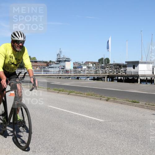 17.08.2025 - KN Förde Triathlon 2025 Yannick Fuchs http://msf.ph/oto/8617516 17.08.2025 12:00:02 Radfahren 365 meine-sportfotos.de