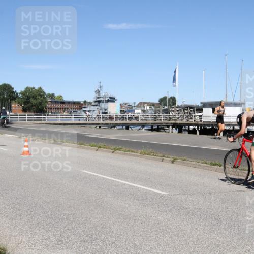 17.08.2025 - KN Förde Triathlon 2025 Yannick Fuchs http://msf.ph/oto/8617780 17.08.2025 12:50:35 Radfahren 395, 403, 433, 450 meine-sportfotos.de