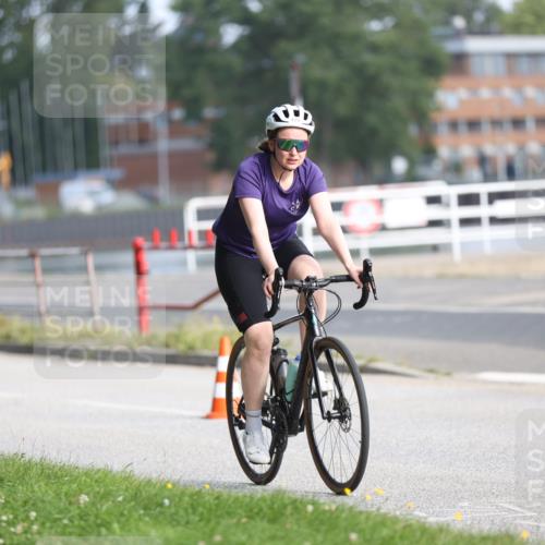 17.08.2025 - KN Förde Triathlon 2025 Yannick Fuchs http://msf.ph/oto/8617805 17.08.2025 09:43:14 Radfahren 126, 170, 188, 197, 198, 216, 167, 198, 224 meine-sportfotos.de