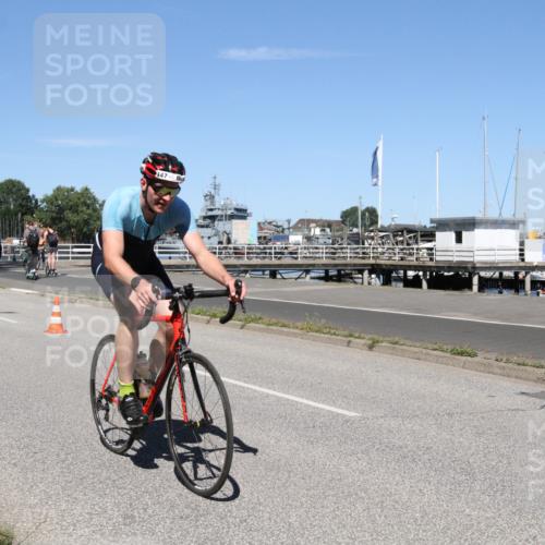 17.08.2025 - KN Förde Triathlon 2025 Yannick Fuchs http://msf.ph/oto/8617817 17.08.2025 12:51:17 Radfahren 424, 425, 446, 447, 454 meine-sportfotos.de