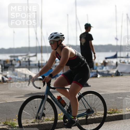 17.08.2025 - KN Förde Triathlon 2025 Yannick Fuchs http://msf.ph/oto/8617850 17.08.2025 09:43:39 Radfahren 128, 130, 138, 152, 190, 237 meine-sportfotos.de