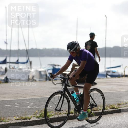 17.08.2025 - KN Förde Triathlon 2025 Yannick Fuchs http://msf.ph/oto/8617860 17.08.2025 09:43:42 Radfahren 128, 138, 244, 130, 152, 237 meine-sportfotos.de