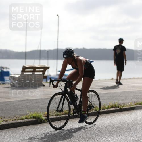 17.08.2025 - KN Förde Triathlon 2025 Yannick Fuchs http://msf.ph/oto/8617872 17.08.2025 09:43:45 Radfahren 111, 127, 128, 148, 215, 244, 130, 138 meine-sportfotos.de
