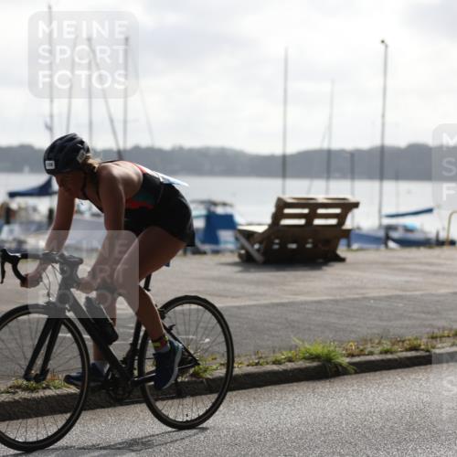 17.08.2025 - KN Förde Triathlon 2025 Yannick Fuchs http://msf.ph/oto/8617876 17.08.2025 09:43:46 Radfahren 111, 127, 128, 148, 215, 244, 130, 138 meine-sportfotos.de