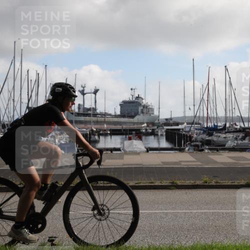 17.08.2025 - KN Förde Triathlon 2025 Yannick Fuchs http://msf.ph/oto/8617906 17.08.2025 09:50:15 Radfahren 117, 136, 231 meine-sportfotos.de