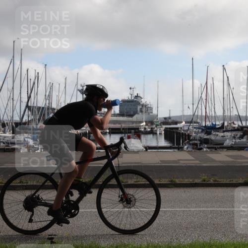 17.08.2025 - KN Förde Triathlon 2025 Yannick Fuchs http://msf.ph/oto/8617919 17.08.2025 09:50:23 Radfahren 106, 117, 231 meine-sportfotos.de