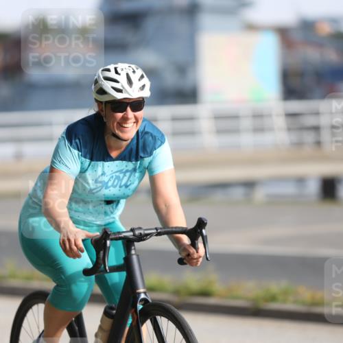 17.08.2025 - KN Förde Triathlon 2025 Yannick Fuchs http://msf.ph/oto/8617946 17.08.2025 09:44:20 Radfahren 102, 120, 168, 219, 234, 171 meine-sportfotos.de