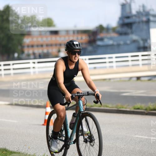 17.08.2025 - KN Förde Triathlon 2025 Yannick Fuchs http://msf.ph/oto/8618006 17.08.2025 09:44:47 Radfahren 101, 105, 150, 195, 200, 201, 230, 252, 212 meine-sportfotos.de