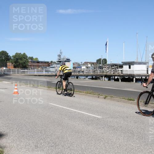 17.08.2025 - KN Förde Triathlon 2025 Yannick Fuchs http://msf.ph/oto/8618045 17.08.2025 12:54:22 Radfahren 398, 402, 409, 412, 453, 459, 460, 470, 475 meine-sportfotos.de