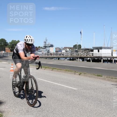 17.08.2025 - KN Förde Triathlon 2025 Yannick Fuchs http://msf.ph/oto/8618051 17.08.2025 12:54:25 Radfahren 402, 409, 412, 453, 459, 460, 470, 475, 479 meine-sportfotos.de
