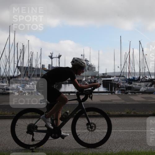 17.08.2025 - KN Förde Triathlon 2025 Yannick Fuchs http://msf.ph/oto/8618059 17.08.2025 09:51:49 Radfahren 136, 183, 254 meine-sportfotos.de
