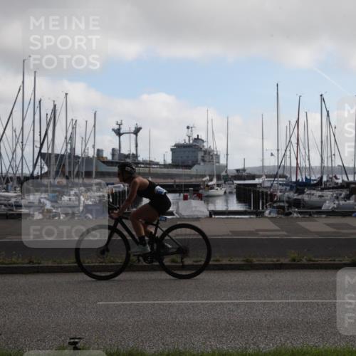 17.08.2025 - KN Förde Triathlon 2025 Yannick Fuchs http://msf.ph/oto/8618082 17.08.2025 09:52:02 Radfahren 175, 176, 182, 198, 202, 224 meine-sportfotos.de