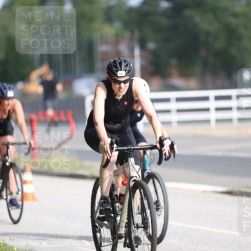 17.08.2025 - KN Förde Triathlon 2025 Yannick Fuchs http://msf.ph/oto/8618093 17.08.2025 09:45:26 Radfahren 128, 130, 135, 138, 142, 190, 197, 235, 237, 116, 152 meine-sportfotos.de