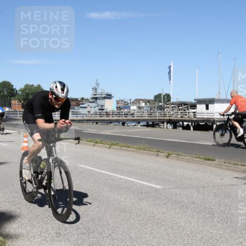 17.08.2025 - KN Förde Triathlon 2025 Yannick Fuchs http://msf.ph/oto/8618140 17.08.2025 12:55:43 Radfahren 357, 398, 414, 455, 475 meine-sportfotos.de