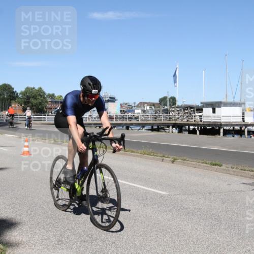 17.08.2025 - KN Förde Triathlon 2025 Yannick Fuchs http://msf.ph/oto/8618151 17.08.2025 12:55:49 Radfahren 357, 398, 409, 414, 475, 544 meine-sportfotos.de