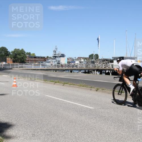 17.08.2025 - KN Förde Triathlon 2025 Yannick Fuchs http://msf.ph/oto/8618183 17.08.2025 12:56:29 Radfahren 415, 443, 486, 501, 506, 513 meine-sportfotos.de