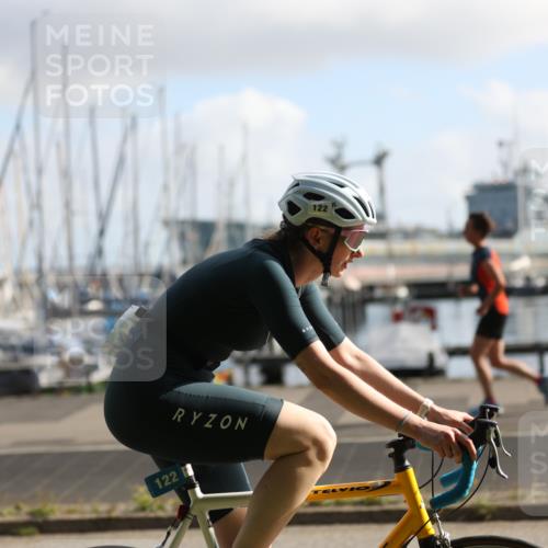 17.08.2025 - KN Förde Triathlon 2025 Yannick Fuchs http://msf.ph/oto/8618195 17.08.2025 09:45:53 Radfahren 115, 118, 122, 118, 139, 145, 151 meine-sportfotos.de