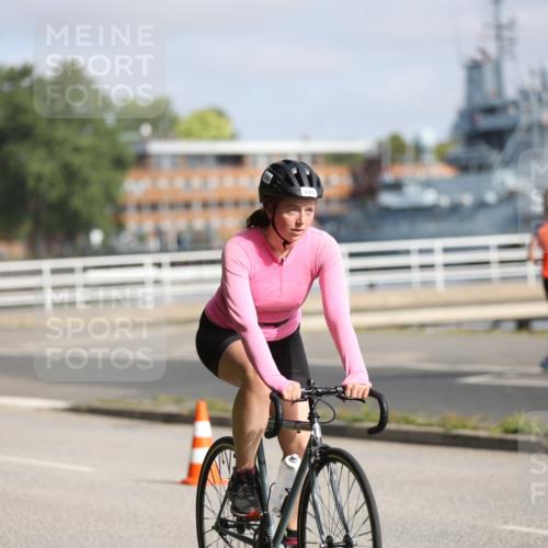 17.08.2025 - KN Förde Triathlon 2025 Yannick Fuchs http://msf.ph/oto/8618202 17.08.2025 09:46:03 Radfahren 121, 168, 243, 249, 115 meine-sportfotos.de