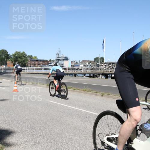 17.08.2025 - KN Förde Triathlon 2025 Yannick Fuchs http://msf.ph/oto/8618203 17.08.2025 12:56:36 Radfahren 396, 407, 422, 443, 487, 498, 500, 501, 505, 506, 513 meine-sportfotos.de