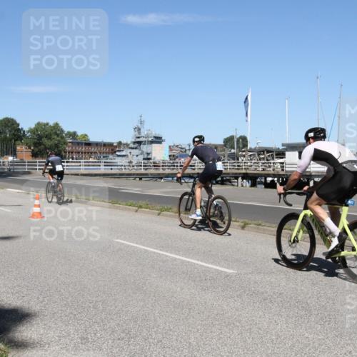 17.08.2025 - KN Förde Triathlon 2025 Yannick Fuchs http://msf.ph/oto/8618208 17.08.2025 12:56:37 Radfahren 396, 407, 422, 443, 487, 498, 500, 501, 505, 506, 507, 513 meine-sportfotos.de