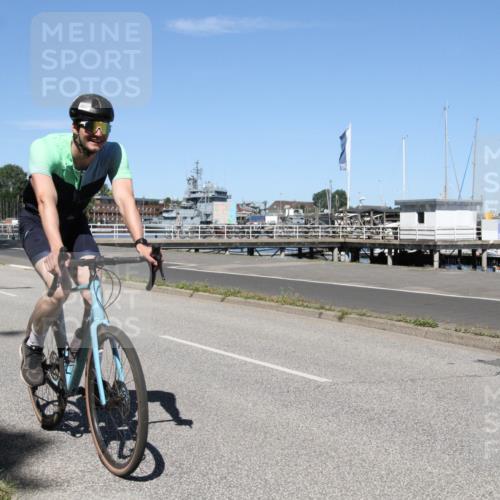 17.08.2025 - KN Förde Triathlon 2025 Yannick Fuchs http://msf.ph/oto/8618230 17.08.2025 12:56:56 Radfahren 406, 420, 477, 482, 491, 525 meine-sportfotos.de
