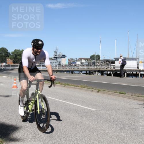 17.08.2025 - KN Förde Triathlon 2025 Yannick Fuchs http://msf.ph/oto/8618277 17.08.2025 12:58:05 Radfahren 422, 487, 501, 513 meine-sportfotos.de