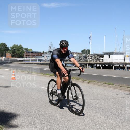 17.08.2025 - KN Förde Triathlon 2025 Yannick Fuchs http://msf.ph/oto/8618283 17.08.2025 12:58:12 Radfahren 407, 487, 500, 505, 506 meine-sportfotos.de