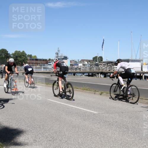 17.08.2025 - KN Förde Triathlon 2025 Yannick Fuchs http://msf.ph/oto/8618315 17.08.2025 12:58:55 Radfahren 413, 417, 438, 439, 441, 466, 525, 541 meine-sportfotos.de