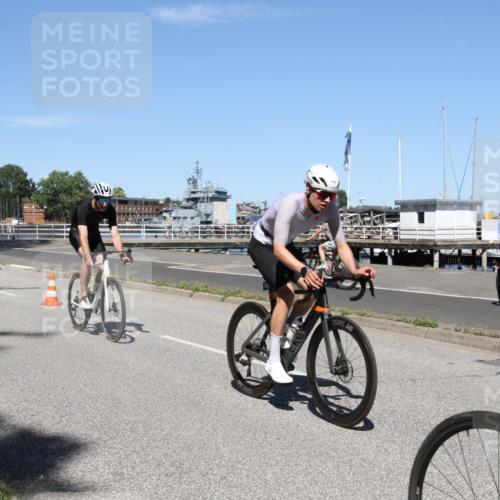 17.08.2025 - KN Förde Triathlon 2025 Yannick Fuchs http://msf.ph/oto/8618331 17.08.2025 12:59:16 Radfahren 397, 410, 423, 427, 431, 447, 519, 529, 532 meine-sportfotos.de