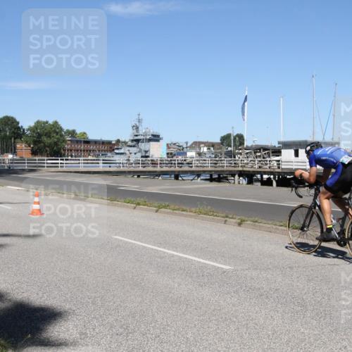 17.08.2025 - KN Förde Triathlon 2025 Yannick Fuchs http://msf.ph/oto/8618342 17.08.2025 12:59:40 Radfahren 403, 408, 433 meine-sportfotos.de