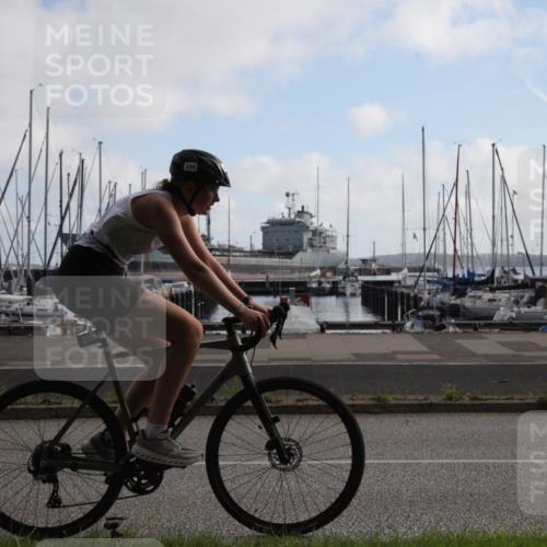 17.08.2025 - KN Förde Triathlon 2025 Yannick Fuchs http://msf.ph/oto/8618357 17.08.2025 09:56:28 Radfahren 143, 146, 230 meine-sportfotos.de