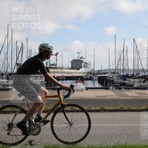 17.08.2025 - KN Förde Triathlon 2025 Yannick Fuchs http://msf.ph/oto/8618377 17.08.2025 09:57:04 Radfahren 122, 171, 180, 225 meine-sportfotos.de